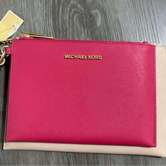 Michael Kors Jet Set Travel Trio 3 in 1‎ Wristlet in Nude/Magenta Pink/Red NWT - Picture 3 of 9